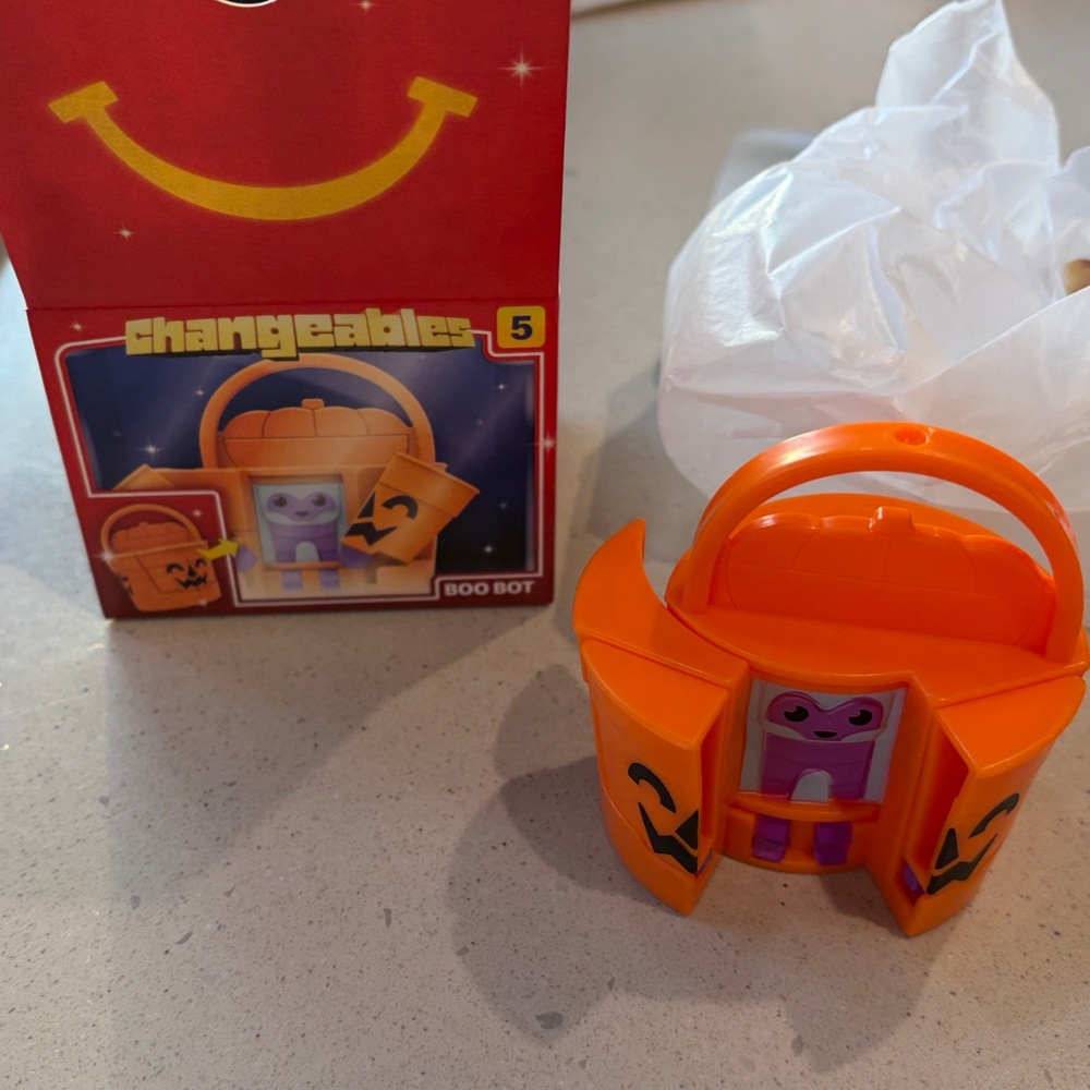 2026 McDonald’s Happy Meal Toy - Changeables Boo Bot